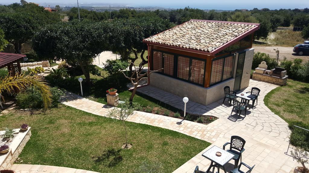Alla Corte Di Nonna Maria Villa Pozzallo Ngoại thất bức ảnh