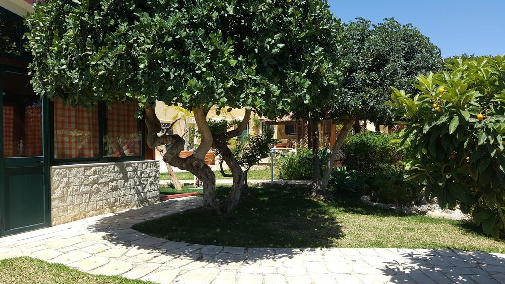 Alla Corte Di Nonna Maria Villa Pozzallo Ngoại thất bức ảnh