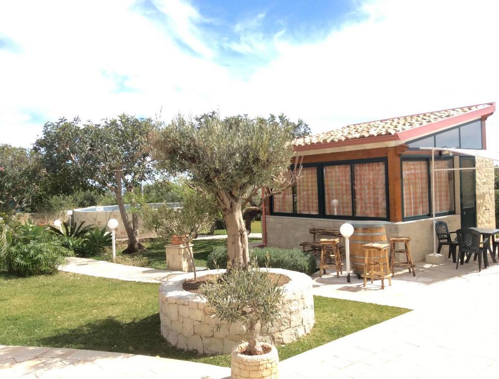 Alla Corte Di Nonna Maria Villa Pozzallo Ngoại thất bức ảnh