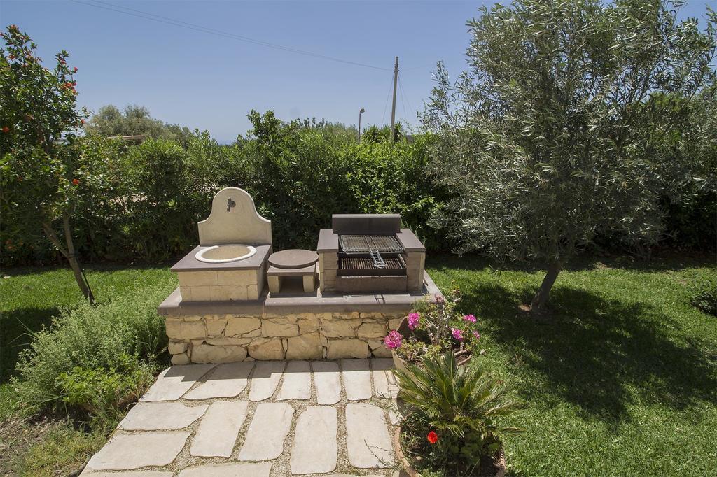 Alla Corte Di Nonna Maria Villa Pozzallo Ngoại thất bức ảnh
