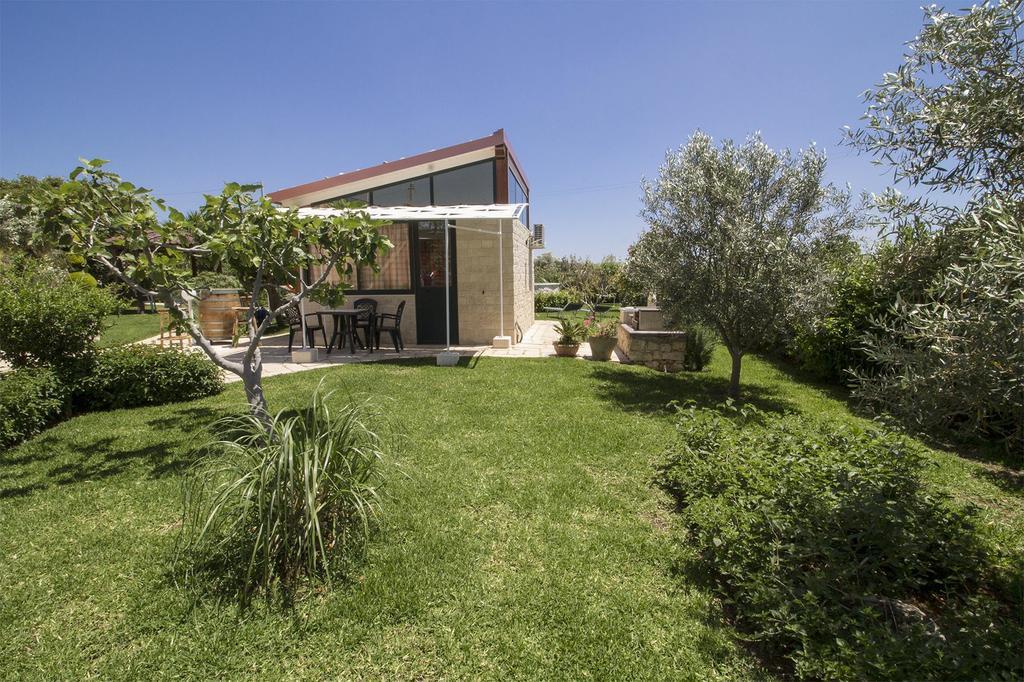 Alla Corte Di Nonna Maria Villa Pozzallo Ngoại thất bức ảnh